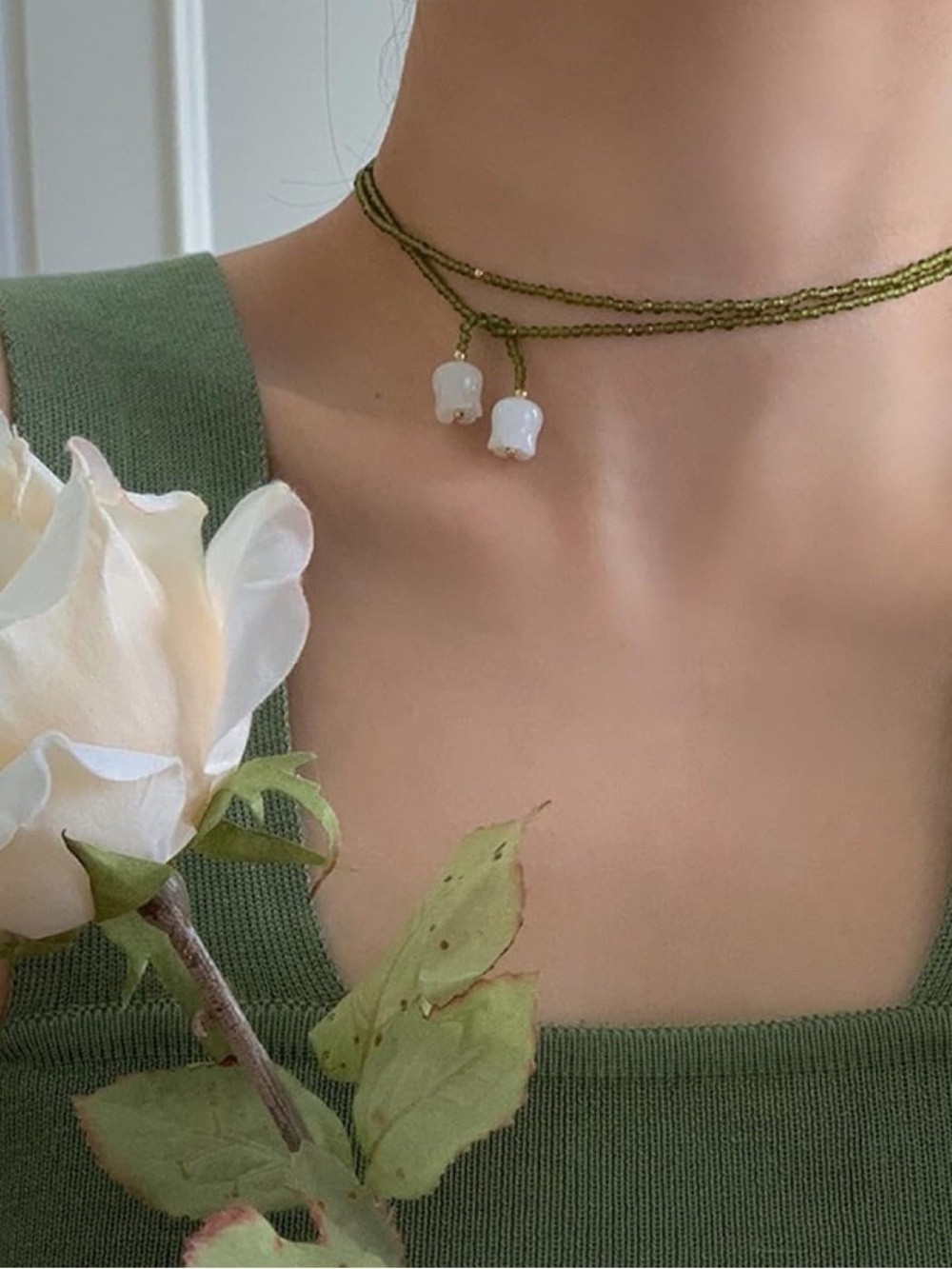 Romantic Olive Green Beaded Choker Necklace with White Lily